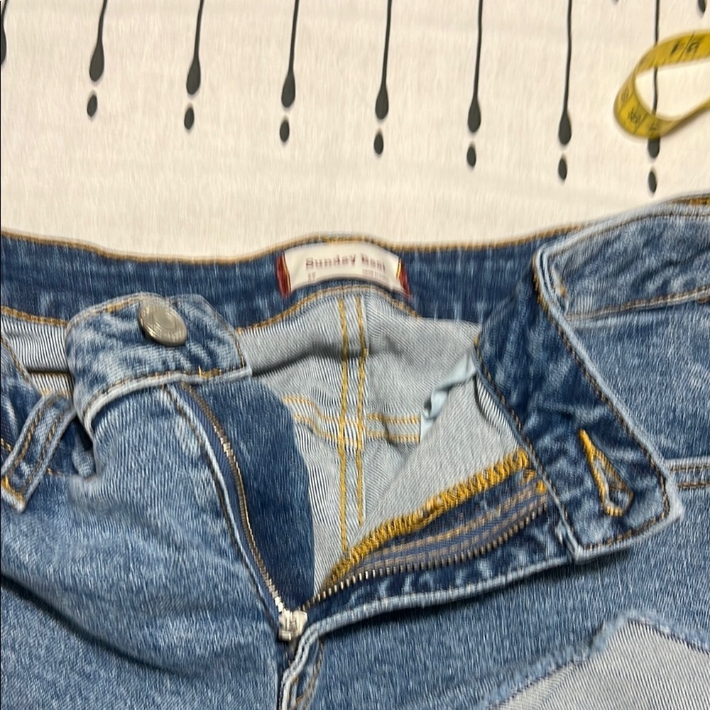 Sunday Best Blue Jean Shorts with Frayed Hem. Size 29 - Picture 8 of 10